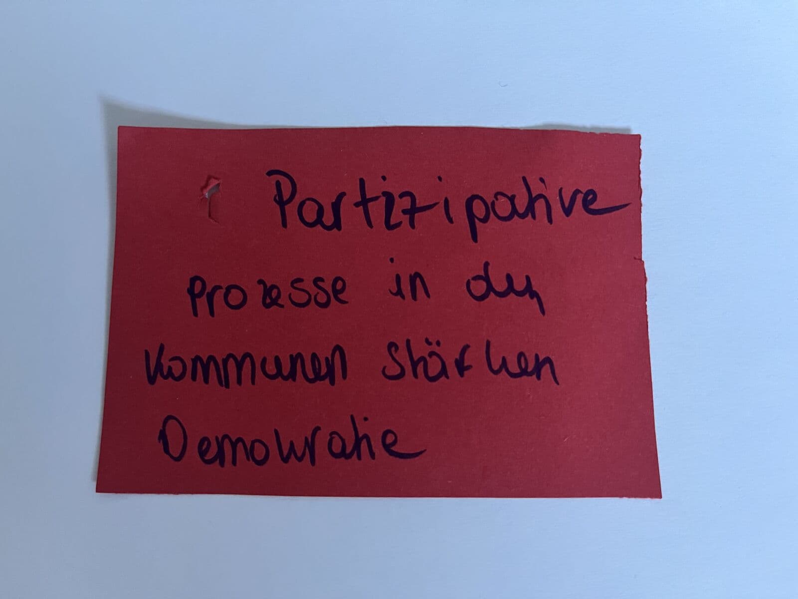 Democracy Dialogschleife